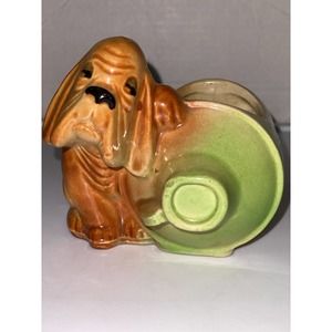 Shawnee 610 Hound and Barrel Ceramic Planter